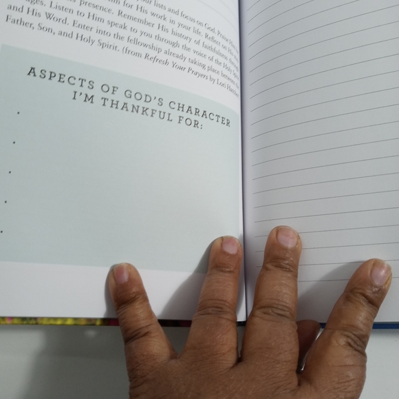 🏖 Our Daily Bread Prayer Journal Giving Thanks in All Seasons NIB - Picture 3 of 4